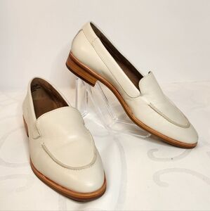 Aerosoles East Side Cream Leather Slip On Loafer Size 7